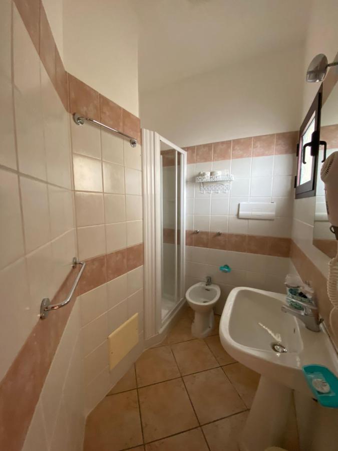Palau City Hotel Buitenkant foto